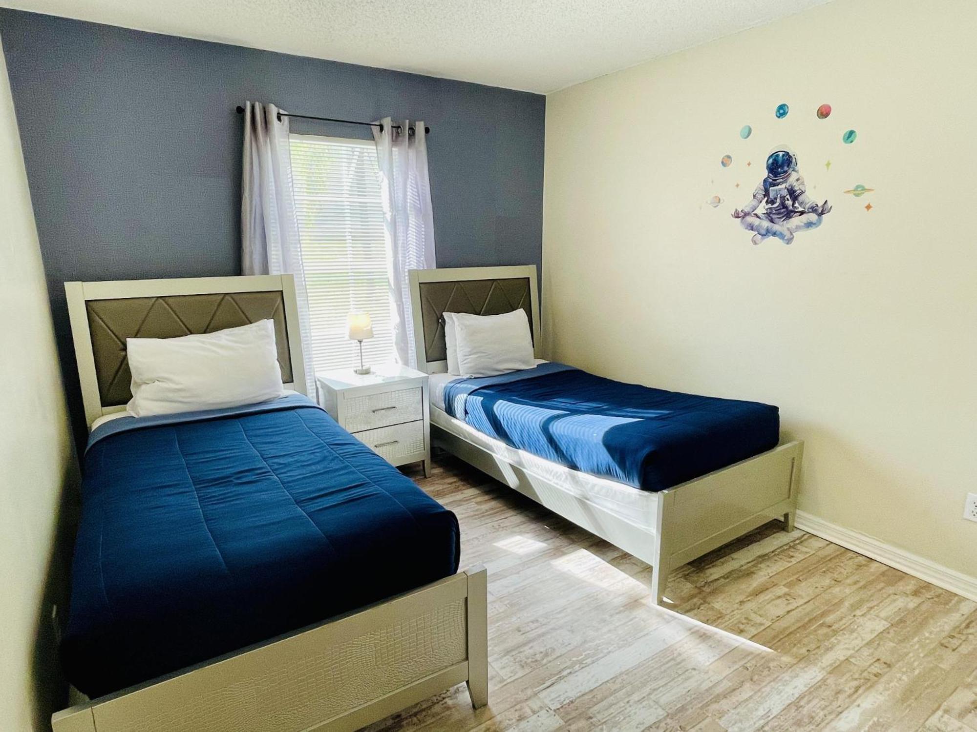 Beautiful 5-5 Bedroom Home!!! Kissimmee Bagian luar foto